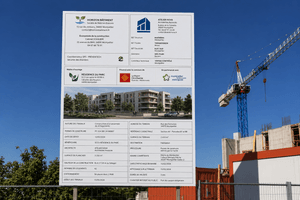 Signalétique chantier bâtiment — Affichage réglementaire / Balisage BTP / Identification site